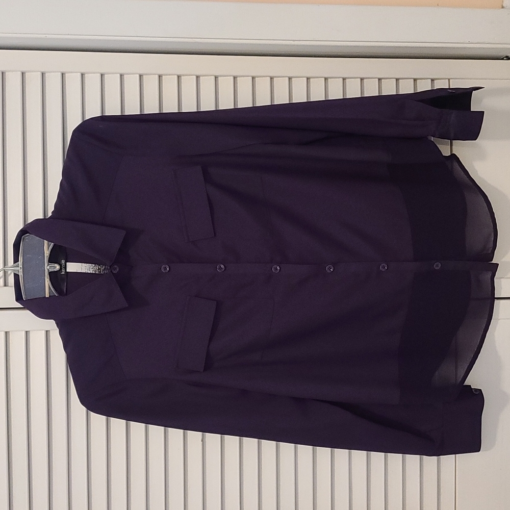 Kensie Purple long sleeve shirt. Size Small